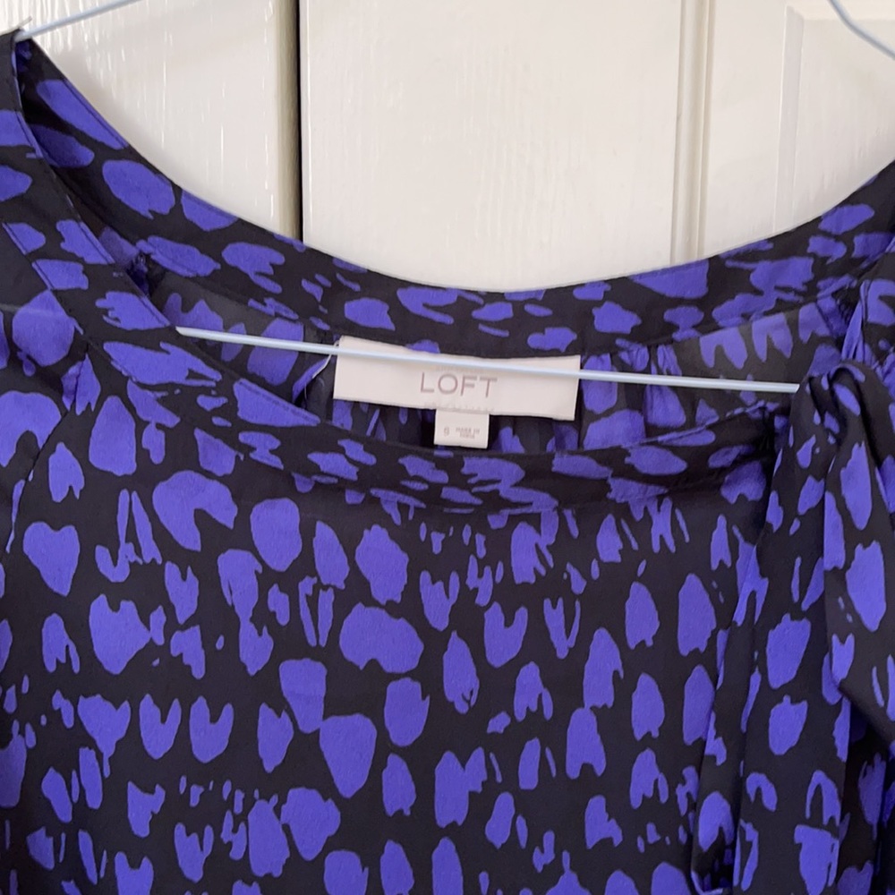 Ann Taylor Loft Shirt Size Small - Picture 2 of 2